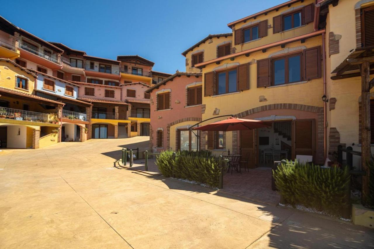 L'Estasi Tanca Piras A Bordo Piscina Con Vista Mare Villa Nebida Exteriör bild