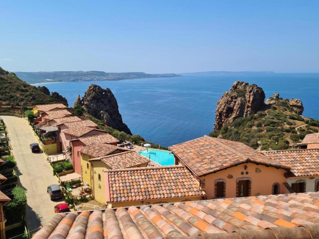 L'Estasi Tanca Piras A Bordo Piscina Con Vista Mare Villa Nebida Exteriör bild