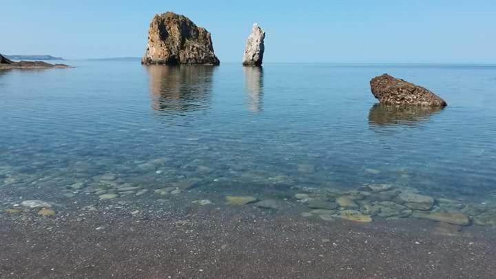 L'Estasi Tanca Piras A Bordo Piscina Con Vista Mare Villa Nebida Exteriör bild
