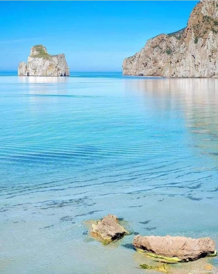 L'Estasi Tanca Piras A Bordo Piscina Con Vista Mare Villa Nebida Exteriör bild